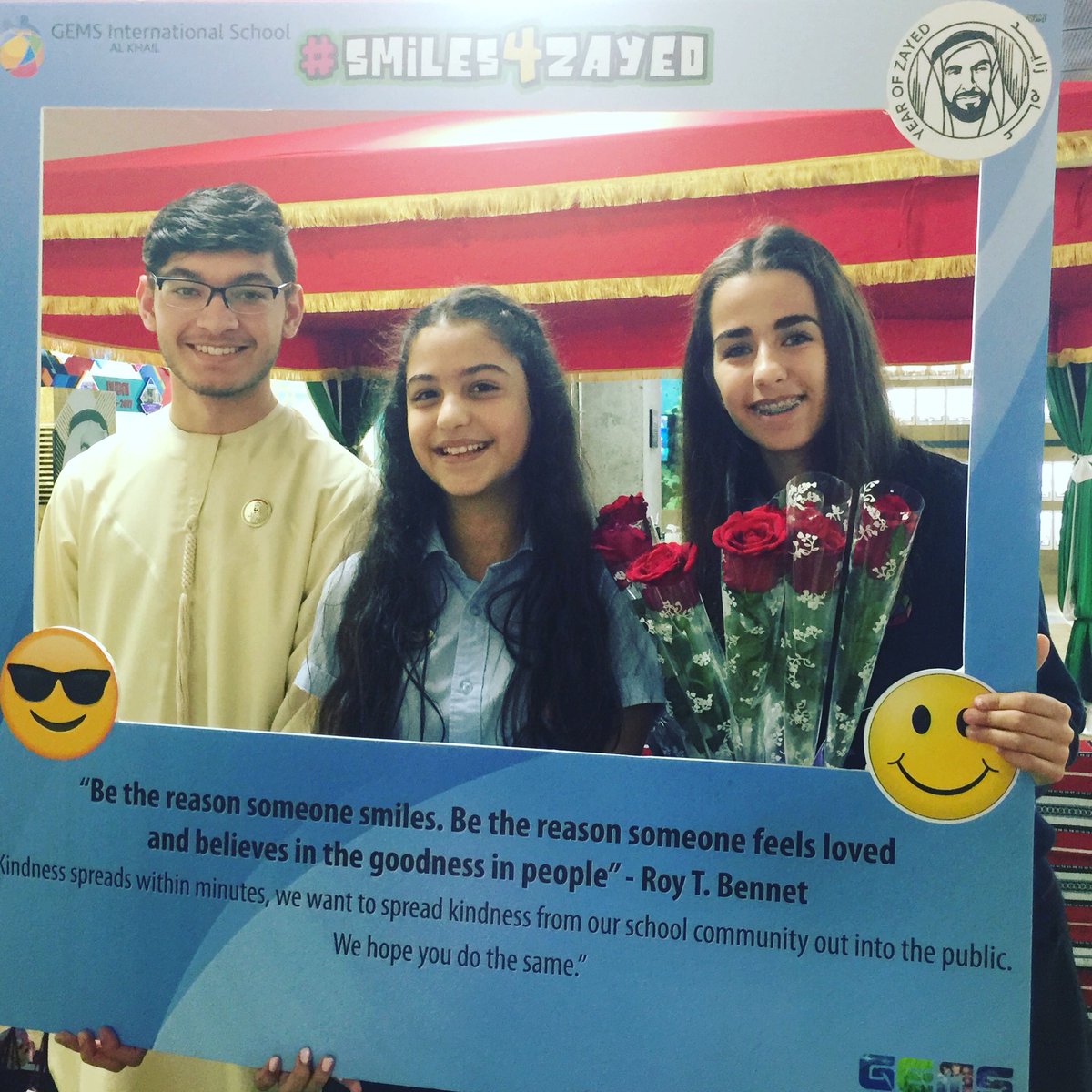 KHDA's tweet photo. Thank you to the kids from @Gis_Gems Al Khail for bringing #Smiles4Zayed on your visit today and helping to spread smiles all around!        نشكر طلاب مدرسة جيمس الدولية - الخيل على زيارتهم لنا اليوم ونشر البهجة في كل مكان #Smiles4zayed https://t.co/y3dOfjCNZ6