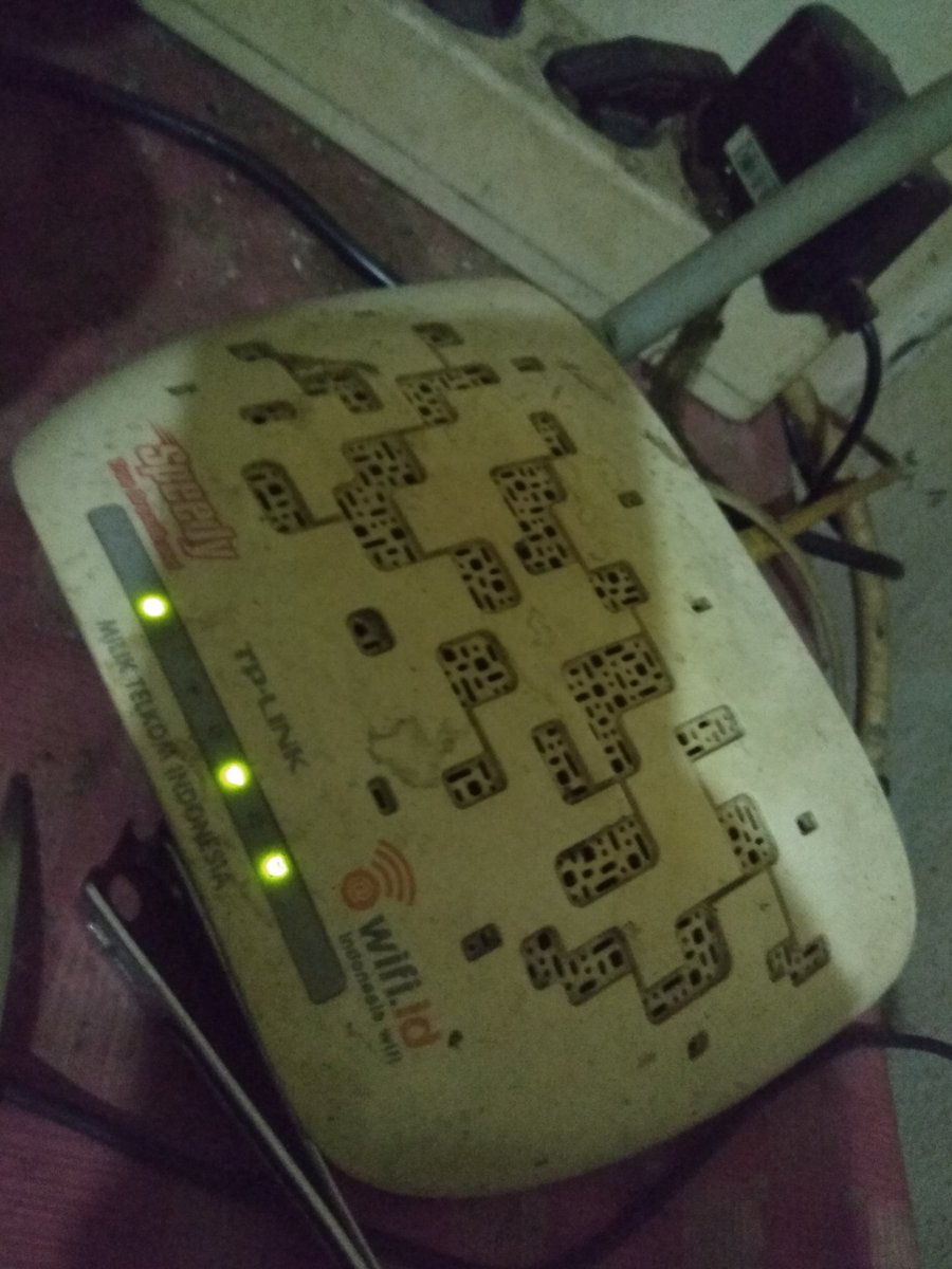 Yeah.... Mati lagi... ujan = mati <a href="/TelkomCare/">vil</a>