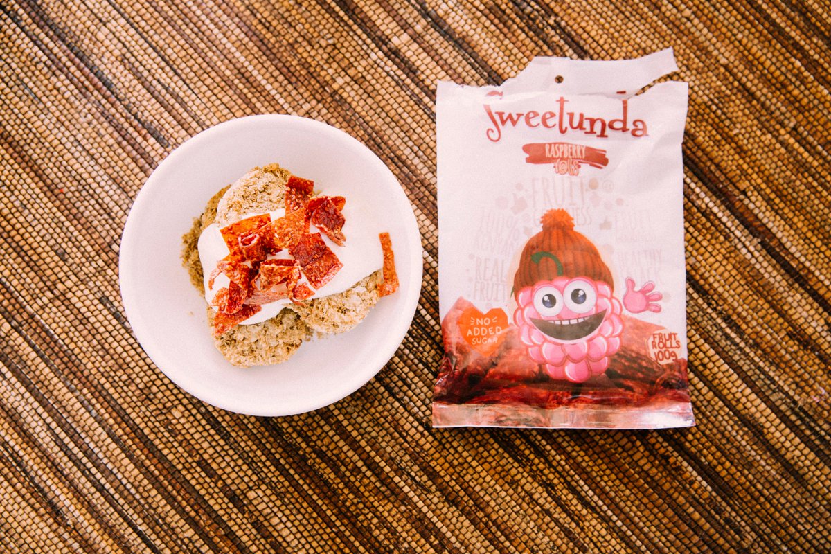 Sweetunda's tweet photo. So Sweetunda buffs, Father's Day (Sunday, 17 June btw) .... Needing a little inspiration? Try Sweetunda Dried Mango if he's the sophisticated type, Raspberry Rolls will pep up a health-conscious breakfast, or Mango Rolls if he's up for some tongue-twizzling fun. https://t.co/qfsIQUVWy1