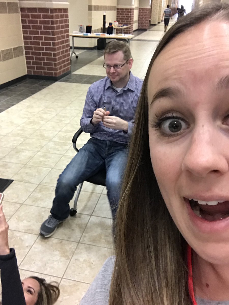 McmathRachel's tweet photo. You can run, but you can’t hide @ChrisNilsson #selfie #teamlcisd https://t.co/R6kiWP2TL8