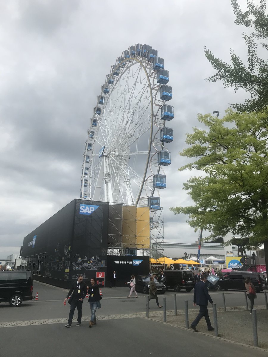 HerfortAlex's tweet image. Great attraction at #Cebit2018 - thx @SAPDach! Want to learn something about challenges in international #SAPProjects? Visit my presentation June 13th 17:30-17:50 @Huawei booth hall13, booth c01! #strongerthanone @Symmetry_Corp @UnitedVARs @ctacnv