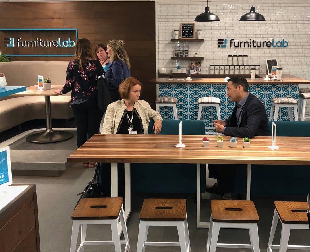 pointconcepts's tweet photo. Check out the temporary showroom we created for @furniturelab at NeoCon in Chicago. 
#neocon2018 #chicago #collaboration #craftedtoconnect #meetingspace #environmentalbranding #tradeshowbooth #fabrication #custombuilt #showroom #raleighcreatives https://t.co/j1BdG6qSmX