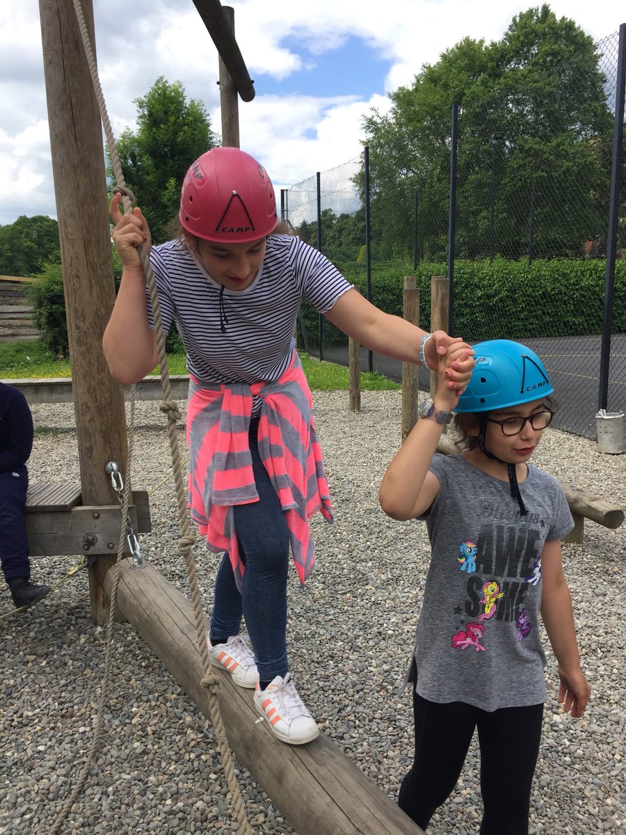 KendSachar's tweet photo. Supporting each other and keeping each other safe on the low ropes #KenderSJ2018 https://t.co/jZITxU3xRK