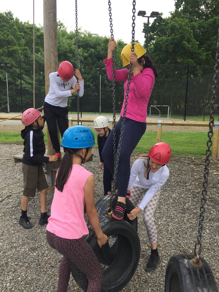 KendSachar's tweet photo. Supporting each other and keeping each other safe on the low ropes #KenderSJ2018 https://t.co/jZITxU3xRK