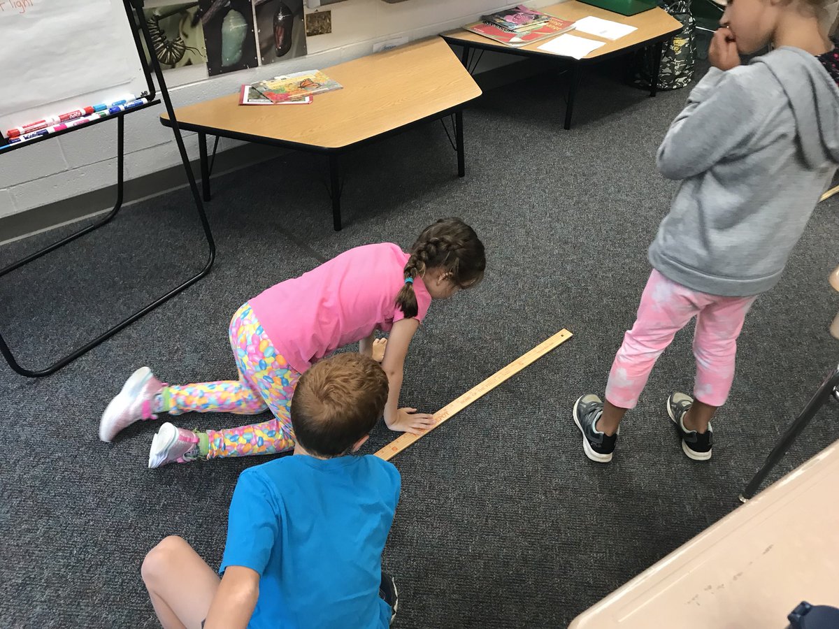 Lamannawizards's tweet photo. MATH Olympics today !! Comparing estimates with actual measurements .
@krbiles @PleasantUnionYR https://t.co/Swshn0H1UH