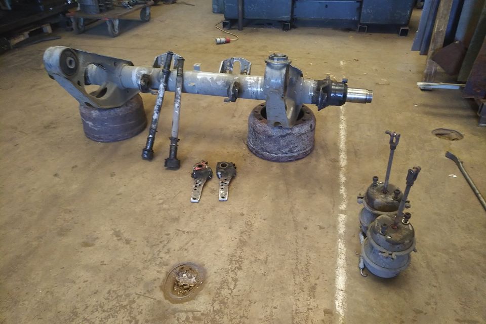 AshcroftTrailer's tweet photo. Another SAF intradrum axle repair, both threads destroyed. Damaged threads machined off, then build back up to the allow the threads to be re-cut. (R/H and L/H)
#trailerrepairs https://t.co/TVujskm2yf