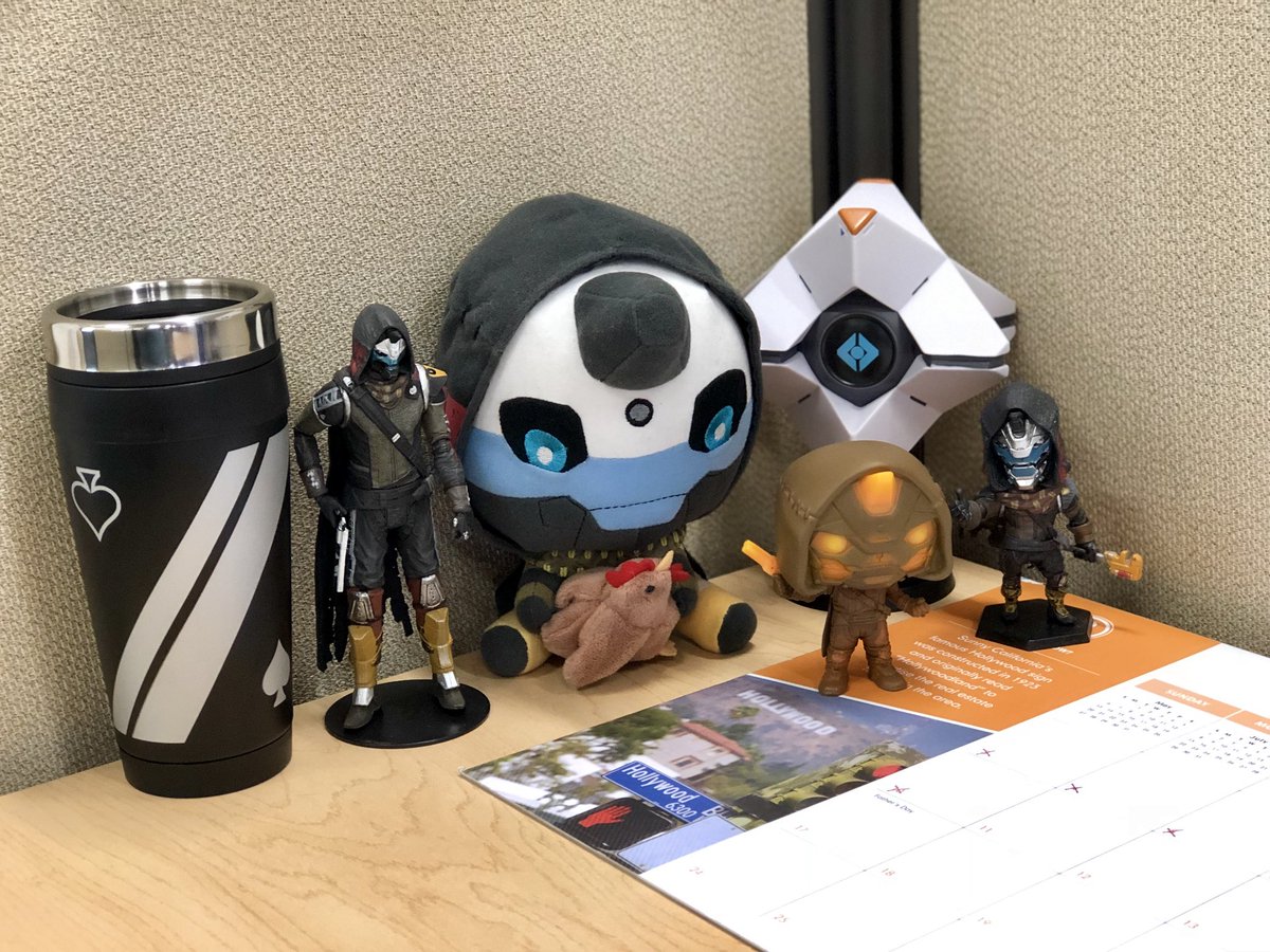 Save_Me_Some's tweet photo. Looking at my Cayde-6 shrine at work... Might have to add candles and flowers to it... WHYYYYYYYYY!! @Bungie @DestinyTheGame @DeeJ_BNG @Cozmo23 @A_dmg04 @NathanFillion #RIPCayde6 #DestinySwag #E32018 https://t.co/rITuhOYtwN