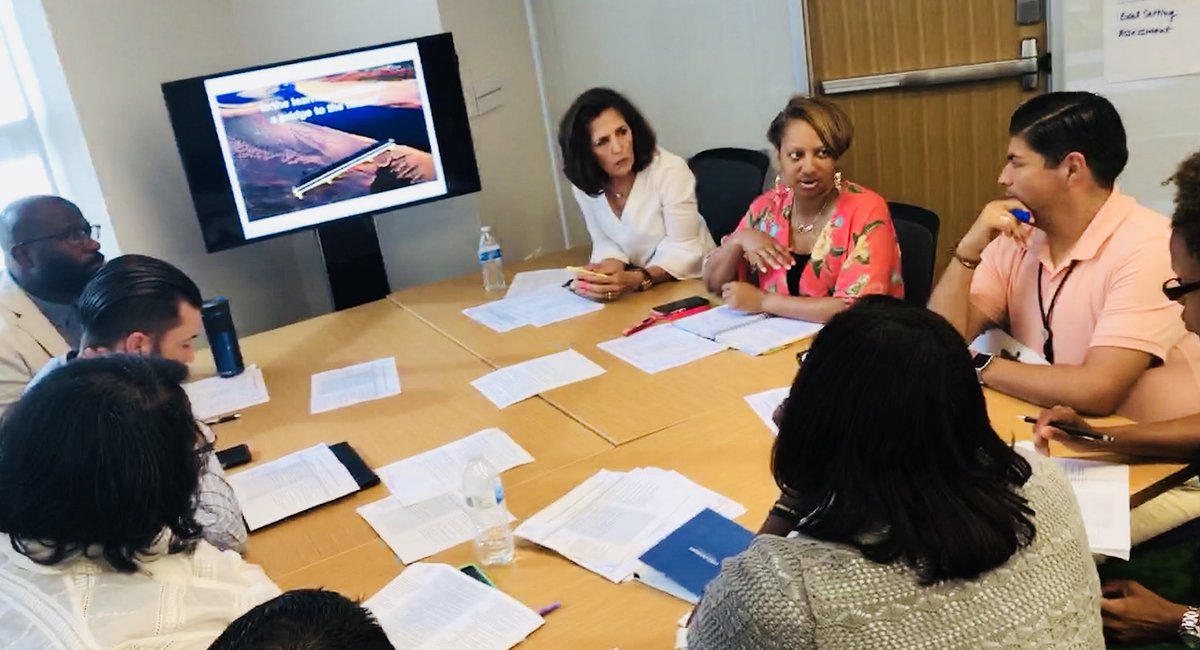 Lynsey2108's tweet image. Campus administrators diving deeper into instructional leadership with the @FortWorth_ISD #LearningModel #PPLE18