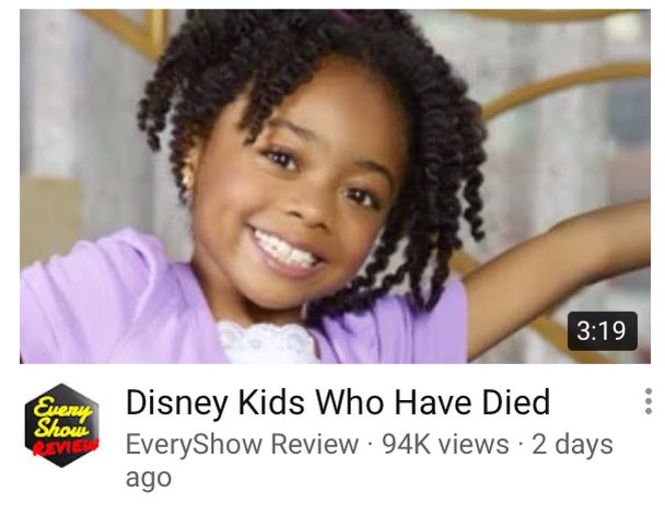 Oh my god who did this bitch who ?  I'm dying 😂😂#Disney #disneychannel #RIP #zuri #meme #laughter #vine 
<a href="/skaijackson/">Skai</a>