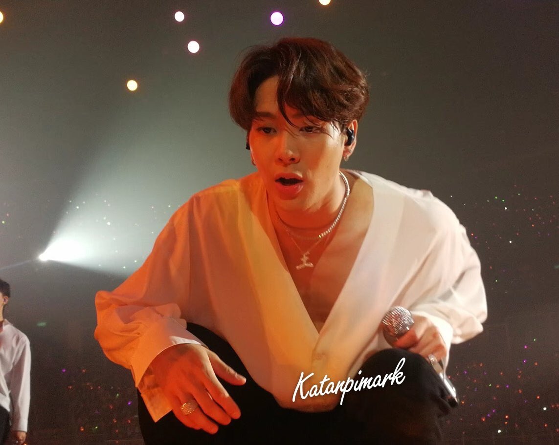 Sinayapelmesh's tweet photo. Штош, время для обожания одного маленького миленького китайца
#PuppyWangWeLoveYou🇷🇺 https://t.co/tlPzsO2IzN