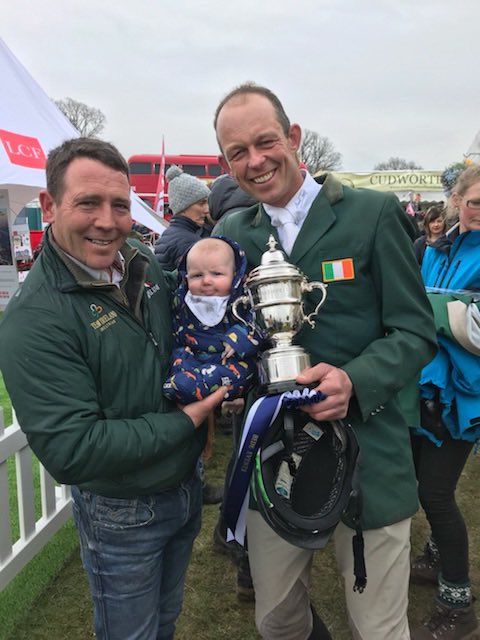 attington's tweet photo. Come on big fella...we need you to wake up! #keepfightingJonty https://t.co/W5Rb4i5HxW