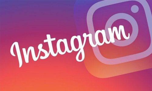 Twitpuntcat's tweet photo. Una nova funció a Instagram ens permet “repostejar” la Story d’una altra persona en el nostre perfil. Vols saber com? ➡️https://t.co/2K3wKBG1UU https://t.co/qVBM7qO6o6