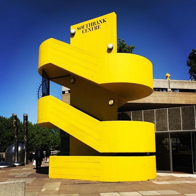 IdeasJam's tweet photo. When buildings channel rays of sunshine ☀️⠀
.⠀
📷 @_keemun https://t.co/lGhoLZLbg0 https://t.co/PvIwmZ8lvx