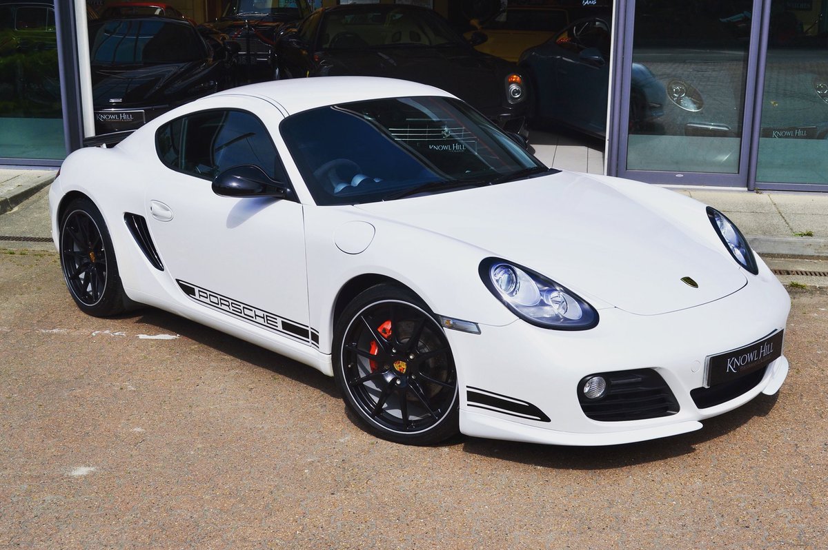 KnowlHillPL's tweet photo. New in today is this very low mileage Porsche 987 Cayman R finished in Carrera White with black alcantara/leather carbon fibre bucket seats.
.
.
.
#porsche #porschecayman #caymanr #porschemotorsport #porsche911 #carrerawhite https://t.co/MPP7DHc8N9