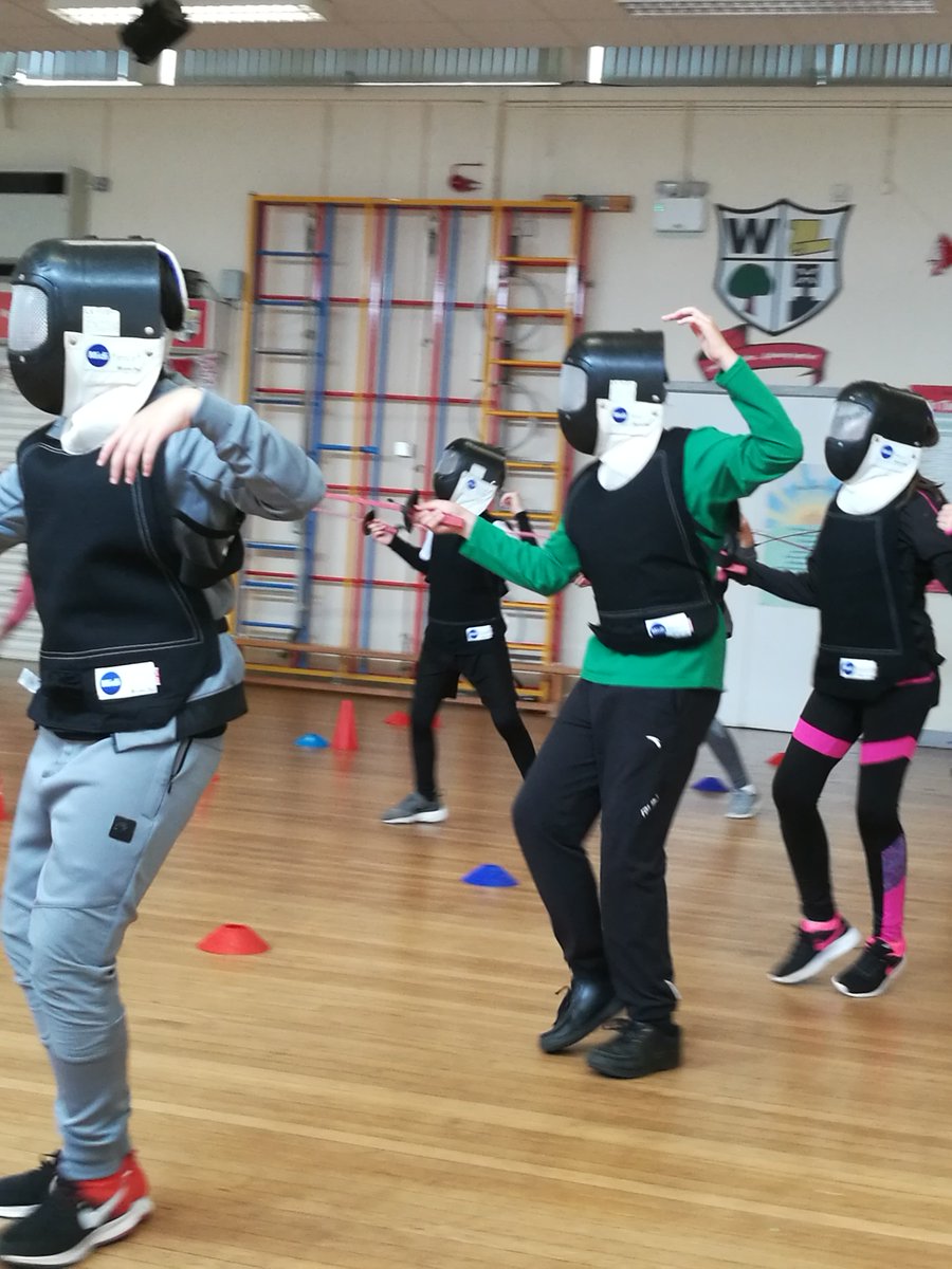 wooltonprimary's tweet photo. Fantastic Balestra workshop today teaching year 6 some fencing skills #WPSsuperstars #WPSMakingmemories @wow_workshops thank you! https://t.co/aSZ5P5WsLo