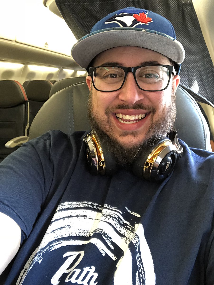 darylmandrews's tweet photo. Upgraded to 1st Class. Yes Please. Start of a great trip to #Origins2018 #MapleGames https://t.co/zbZLRJA61f