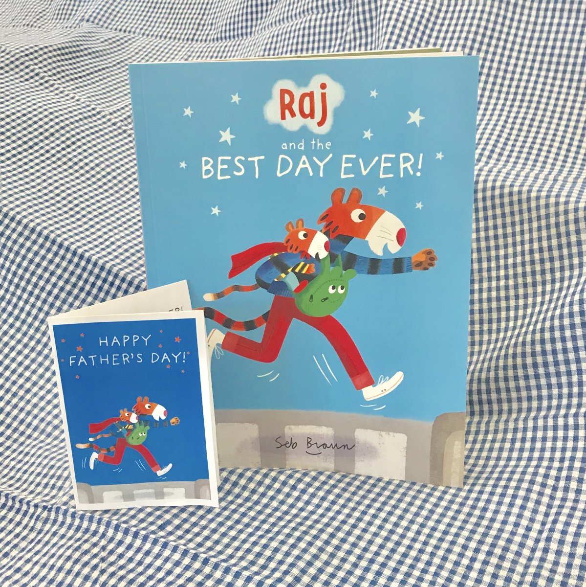 Templar Books (@templarbooks) on Twitter photo Celebrate Father's Day with Raj and the Best Day Ever! by <a href="/BraunSebastien/">Sebastien Braun</a>, a heart-warming picture book about the adventures of Raj and his Dad 😊Here's the perfect Father's Day card to go with it! 🎉✉️ #FathersDay #Templar40 Celebrate Father's Day with Raj and the Best Day Ever! by <a href="/BraunSebastien/">Sebastien Braun</a>, a heart-warming picture book about the adventures of Raj and his Dad 😊Here's the perfect Father's Day card to go with it! 🎉✉️ #FathersDay #Templar40