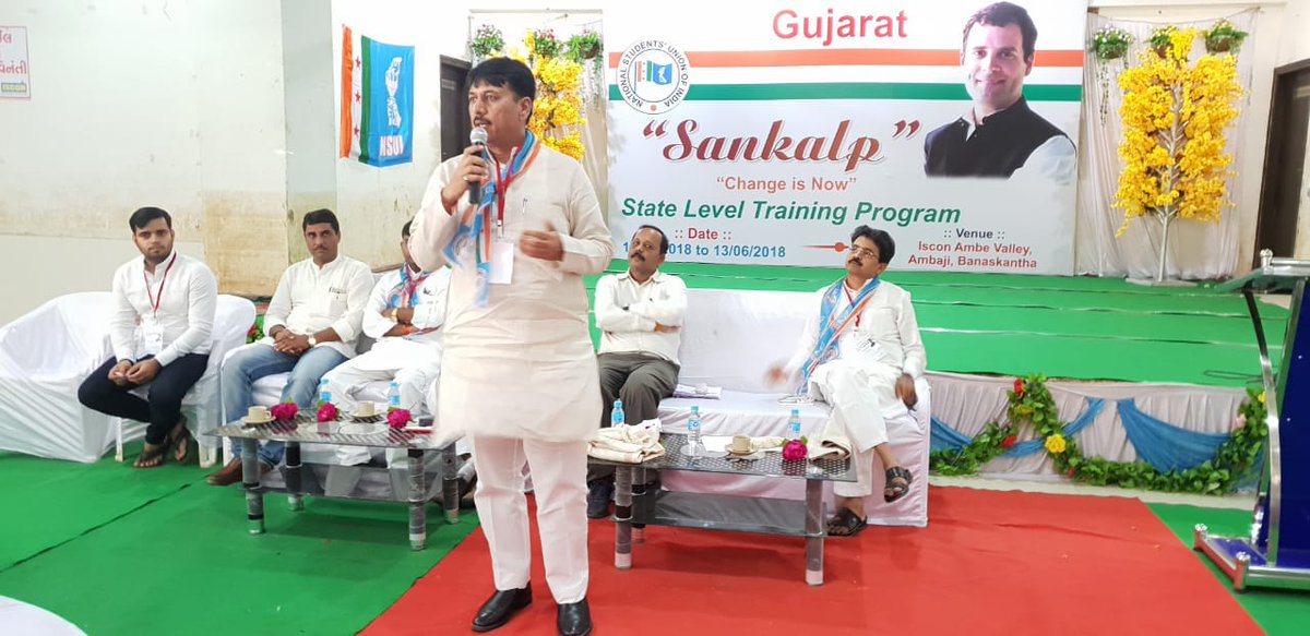 AmitChavdaINC's tweet photo. Addressed and Interacted with @NSUI workers from across the Gujarat at 'Sankalp' - State Level Training Program of @NSUIGujarat. We discussed and deliberated on the many issues pertaining to the student community in the state. https://t.co/YcoIyr5rgA