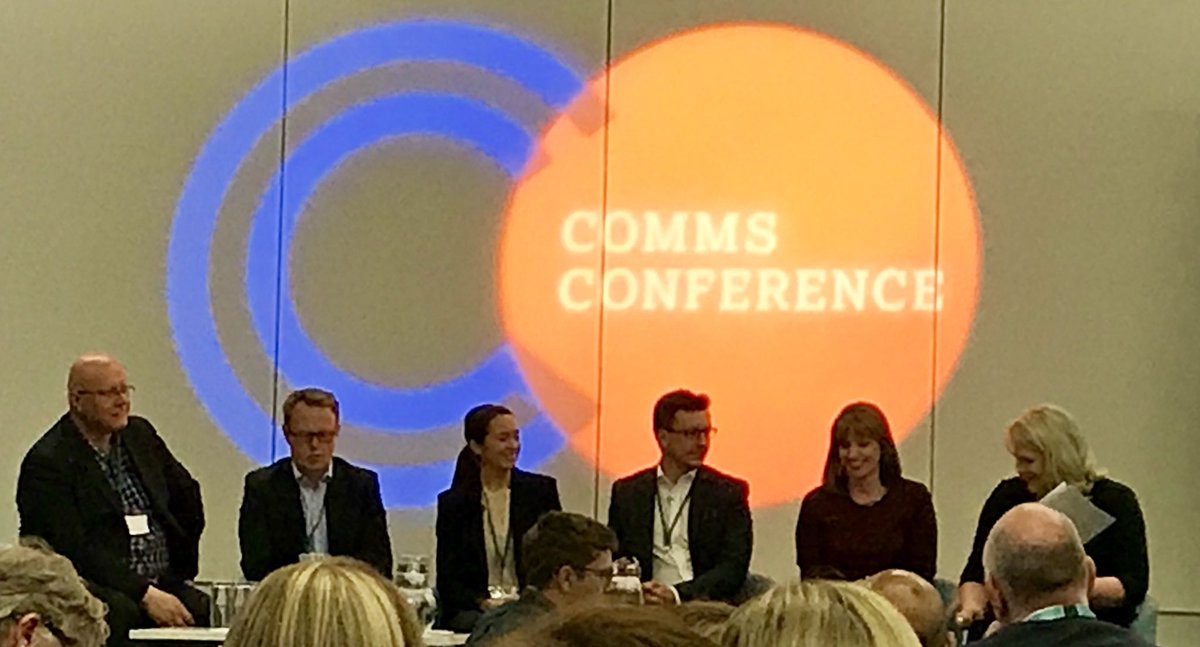 Ranjeet_Kaile's tweet image. The fabulous @RachRoyall @HelReynolds @danslee and colleagues talking about @NHSDigital and how we can help prepare the future for #digitalcomms #CommsConf18 and improve #patientcare @Confed2018.