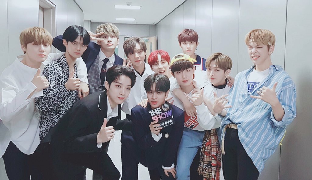 neoscypher's tweet photo. @WannaOne_twt [day 361] almost a year wah! #Light1stWin you've worked hard guys ♡♡♡ https://t.co/HQFsc0PQSB