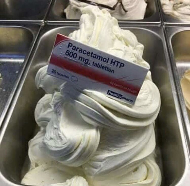 bilio_muydunuz's tweet photo. Hollanda’daki dondurmacılarda 500 mg Paracetamaol dondurmaları vardır.

Başınız ağrıdığında gidip bir kap dondurma yemeniz yeterlidir. https://t.co/udM23beRfr