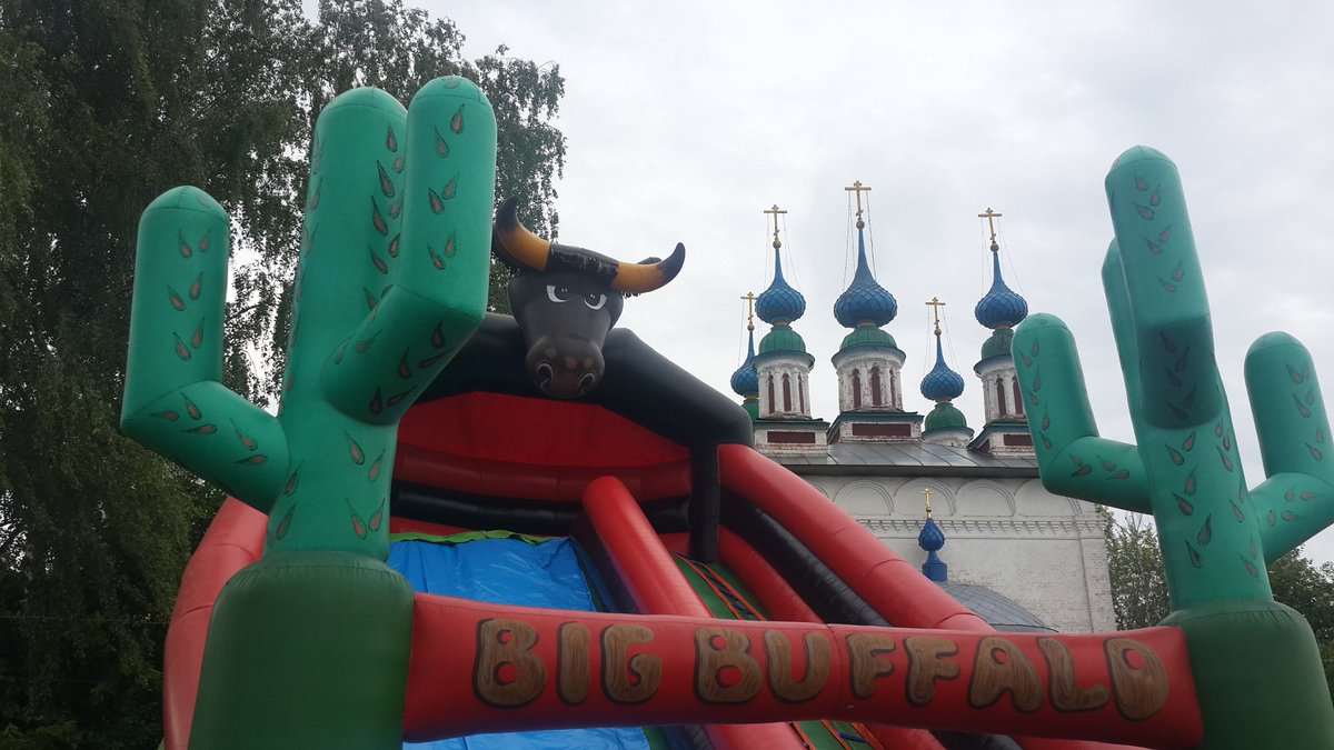 День России в милом провинциальном Лухе.
#Лух #ИвановскаяОбласть 
#онлайн 12.06.2018.