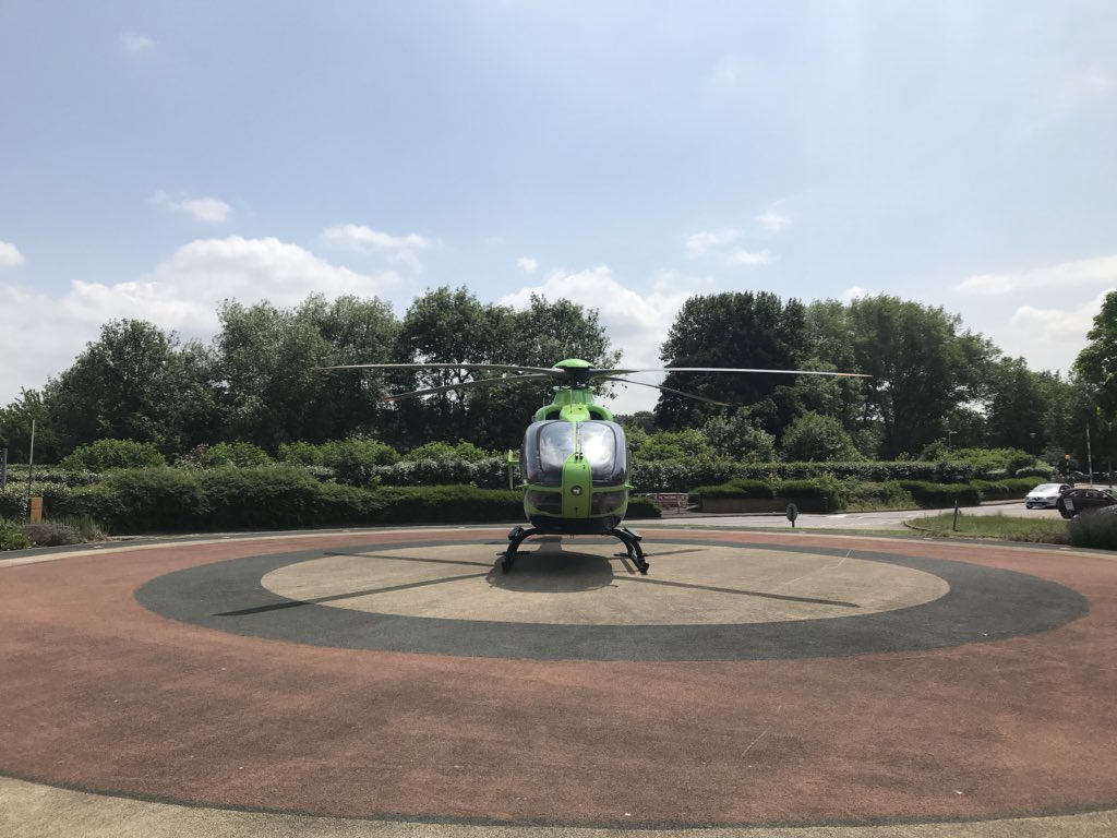 Here we are then @Capt_Dude , how does this stack up to the #precisionlanding challenge? Musgrove Park hospital in Taunton - one of the tighter hospital landing sites! @GWAAC