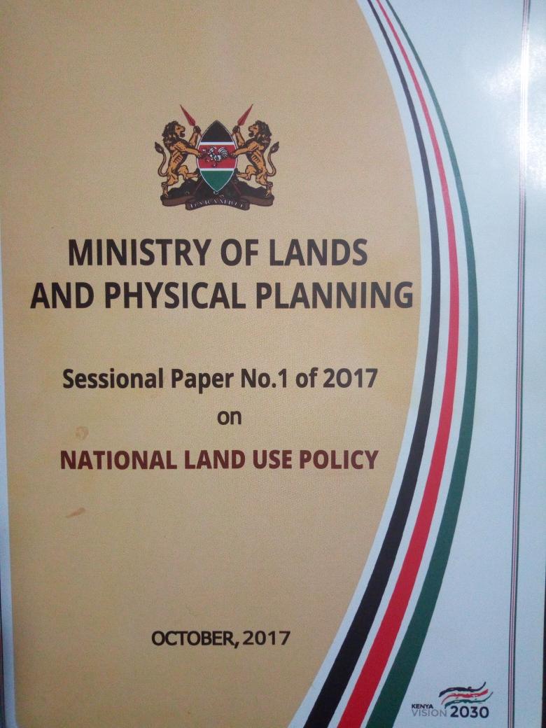 NLC_Kenya's tweet photo. Deputy President H. E William Ruto with NLC Vice Chair Abigael Mbagaya during the Launch of the Sessional Paper No.1 of 2017 on National Land Use Policy (NLUP) at KICC. @FAOKenya  @Lands_Kenya  @WilliamsRuto The NLUP is key in the attainment of the Big Four agenda and Vision 2030 https://t.co/Iom4fH3jRS