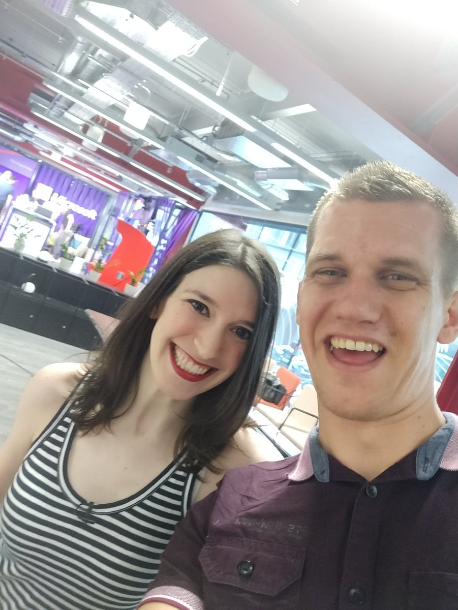 ArmySzoke's tweet photo. Such a pleasant surprise to meet a #Microsoft celeb @film_girl
#AzureChallenge #ServiceFabric https://t.co/NiGSY1gyuD