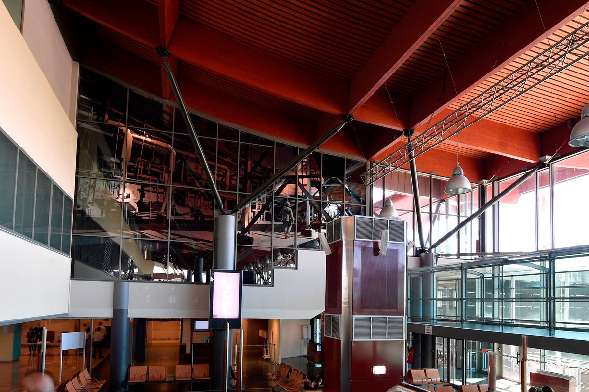ReunionTourisme's tweet photo. La filière canne sucre à l'aéroport Roland-Garros #LaReunion #gotreunion https://t.co/fvNg1kLqgD @Tereos https://t.co/zSSGoM88ph