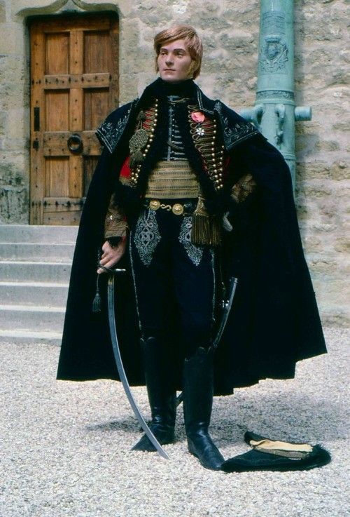 taste_for_odo's tweet photo. General of Brigade of the French Light Cavalry (1812-15) Les Amis du Musée de l’Empéri https://t.co/UDaac3LdsS