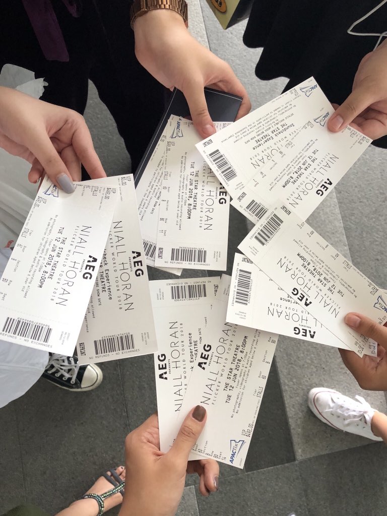 nlovers's tweet image. retweet for good luck