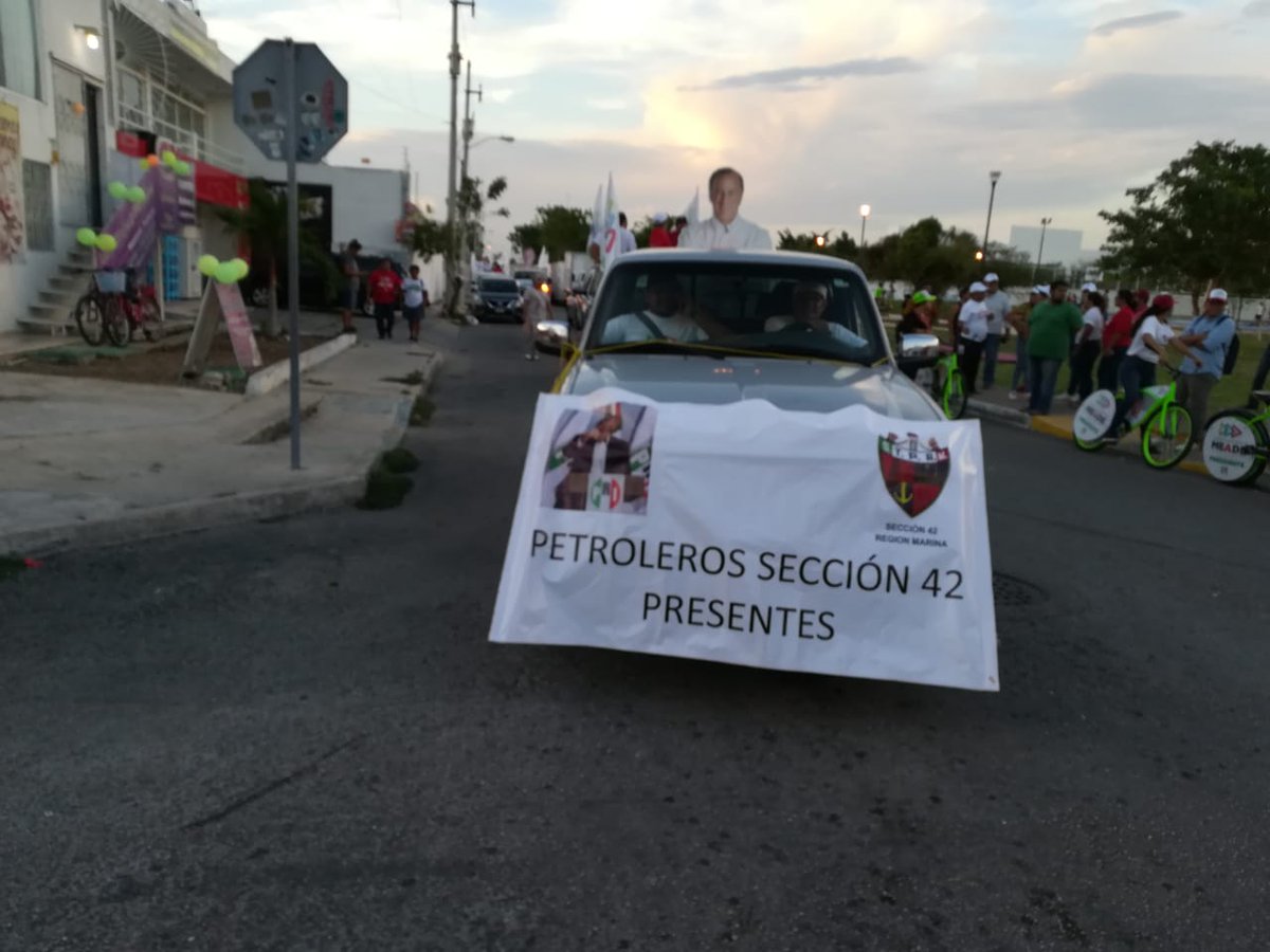 GrupoMerida_42's tweet photo. Gran Evento Bicicleteada en Caucel @JesusCasillas06 @Seccion42_STPRM @GrupoMerida_42 #AvanzarContigoenBicicleta #MeridaMejor #YucatánPrimero con @JoseAMeadeK #MexicoVaConMeade ConsolidandoPoliticaNuestroLider y Amigo @lgps03101 #LaFamiliaPetroleraSeccion42 #MasUnidosQueNunca https://t.co/nYbAWvYwW1