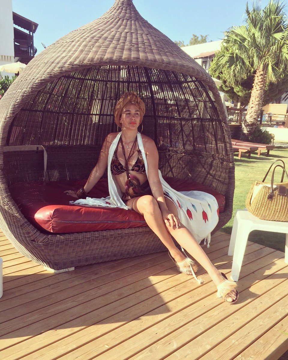 nilay_dorsa's tweet photo. 🍒 #bodrum https://t.co/jQkI28hne5