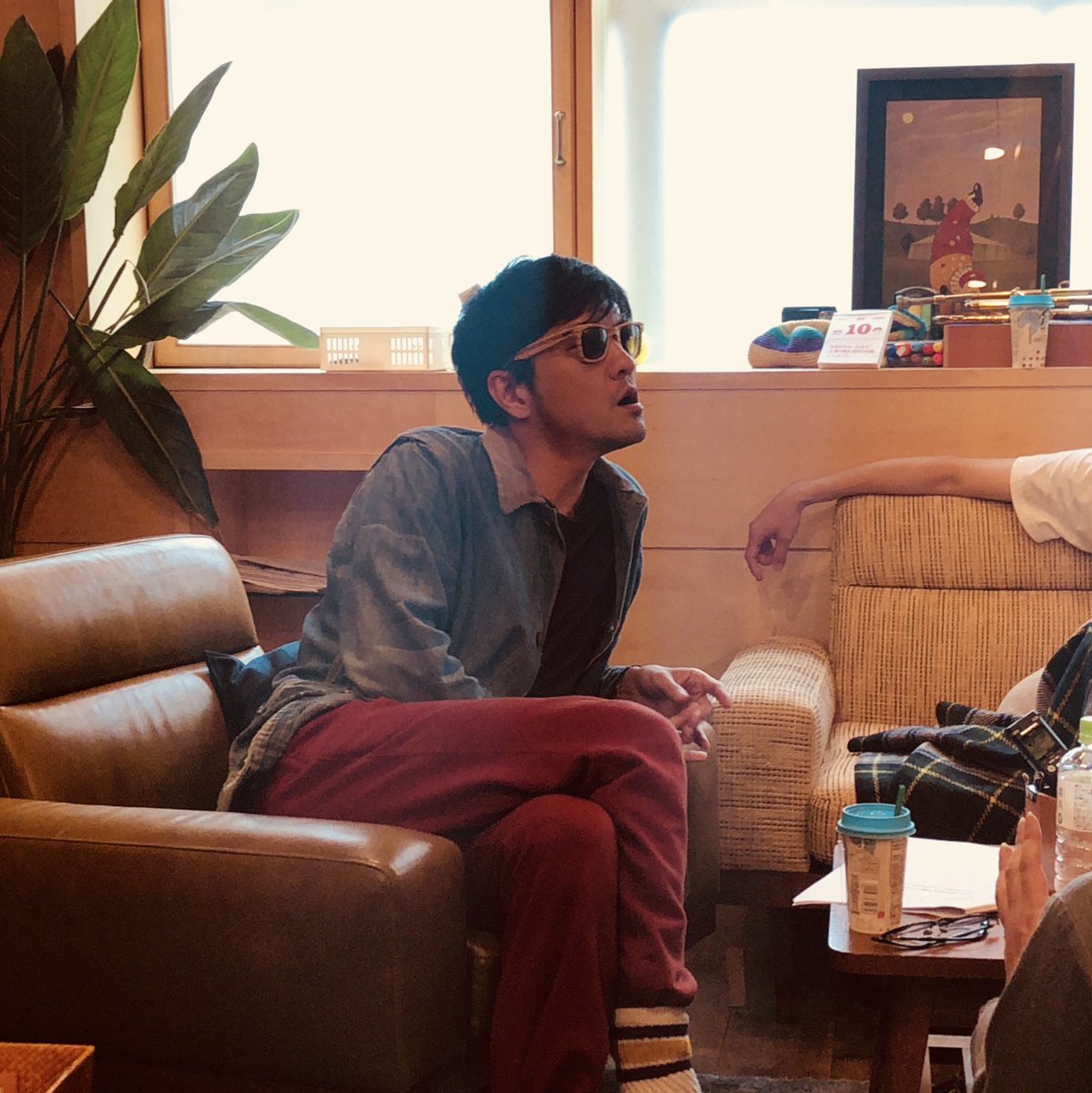 森山直太朗と6人のスタッフたち Auf Twitter ペコラジvol 51収録中のあの場面を動画でもお届けします 是非 本編をお聴き頂いた後にご覧下さい 並 森山直太朗 ペコラジ T Co Yogg6odaqv 森山直太朗と6人のスタッフたち Auf Twitter ペコラジvol 51収録中のあの場面を動画でもお届けします 是非 本編をお聴き頂いた後にご覧下さい 並 森山直太朗 ペコラジ T Co Yogg6odaqv