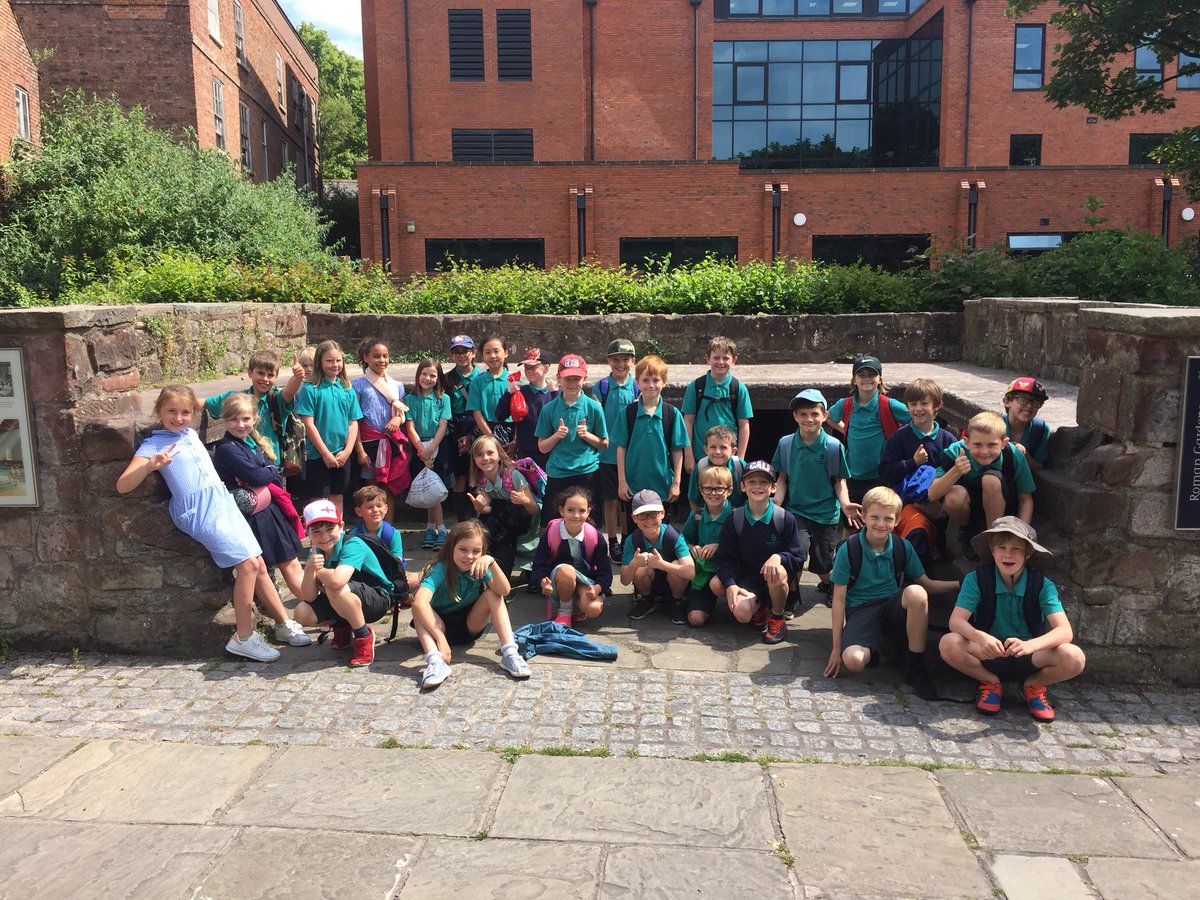 BoughtonHeath's tweet photo. Learning lots in the Roman gardens! #localvisit #chester https://t.co/27IbtQjFAh