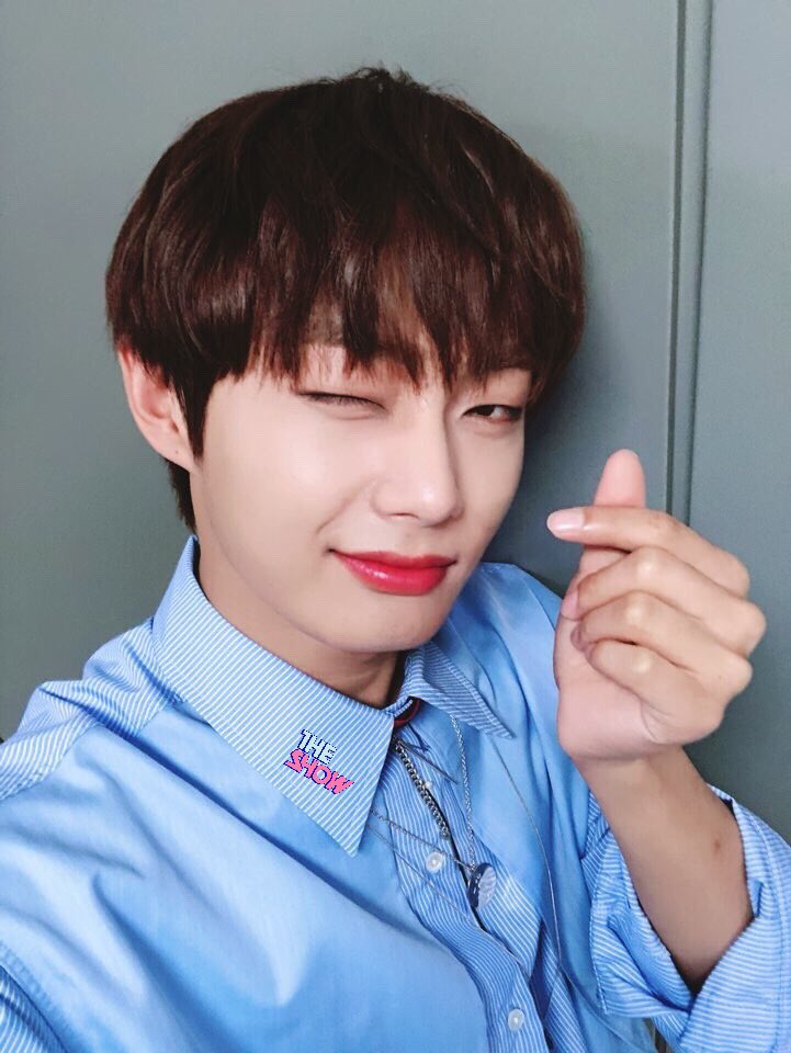 theshow_offcl's tweet photo. 인생의 당근 그것은 용국 다음 주 용국이의 컴백 무대도 #더쇼에서 공개되는 거 아시즁?! 기대 많이많이 해주세요~ #꾹쇼 #더쇼 #THESHOW #김용국 @LONGGUOofficial https://t.co/TAovASkbH3