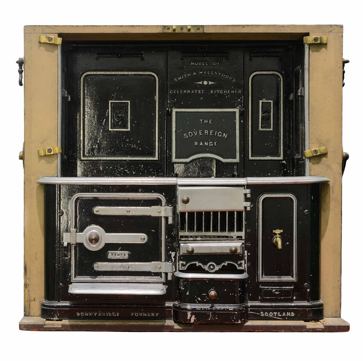 smithmuseum's tweet image. Sales model of #early20thcentury #kitchenrange from #bonnybridge foundry on display here at the @SmithMuseum - read more: bit.ly/2t1Ss4q

#domestichistory #scottishindustry