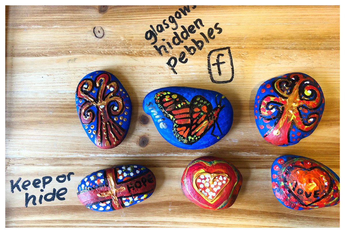 legaleagleMHM's tweet photo. There are some beautiful pebbles hidden around glasgow keep your eyes peeled and please share  , facebook group #glasgowshiddenpebbles https://t.co/OTt0nLUeNO