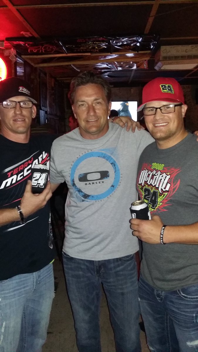 JonathanSlover's tweet photo. @mccarl_racing @TerryMccarl24 @knoxvilleraces About 3 or 4 years ago....congrats to my favorite Sprint Car driver on the planet! Very well deserved!!! @TerryMccarl24 @mccarl_racing #TMACNATION https://t.co/5KYhe1Ly9I