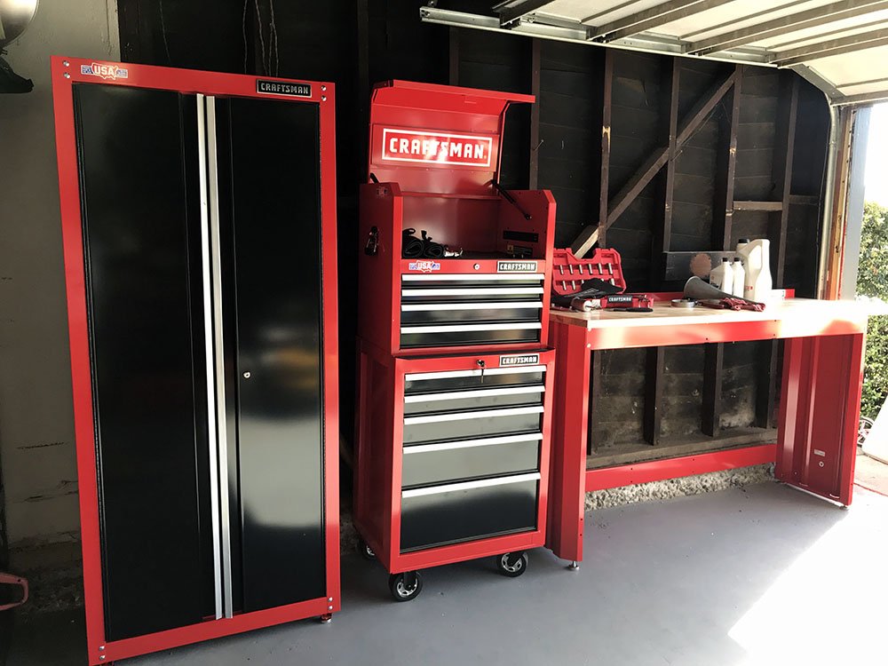 LowesMedia's tweet photo. Still shopping for #FathersDay gifts? @Lowes and @craftsman have everything you need to give dad a dream workshop. Check out this makeover from @Charles_Hudson: https://t.co/Wg1OFOx2fp https://t.co/HjcfYblLKG