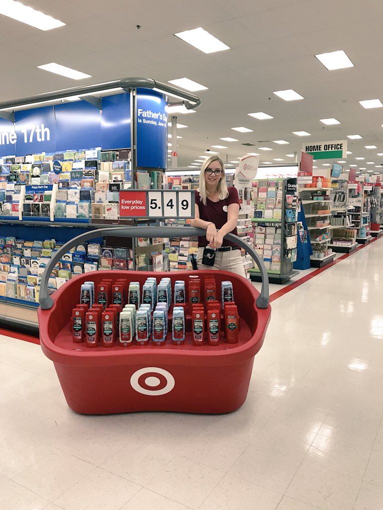 HickeyViviana's tweet photo. Don’t work yourself into a lather, Plainfield’s Target has got you covered! #transformationtuesday #Dadsday #NothingPlainAboutPlainfield @salamlazkani @AmyGfrom773 https://t.co/7AkPwvqzkp