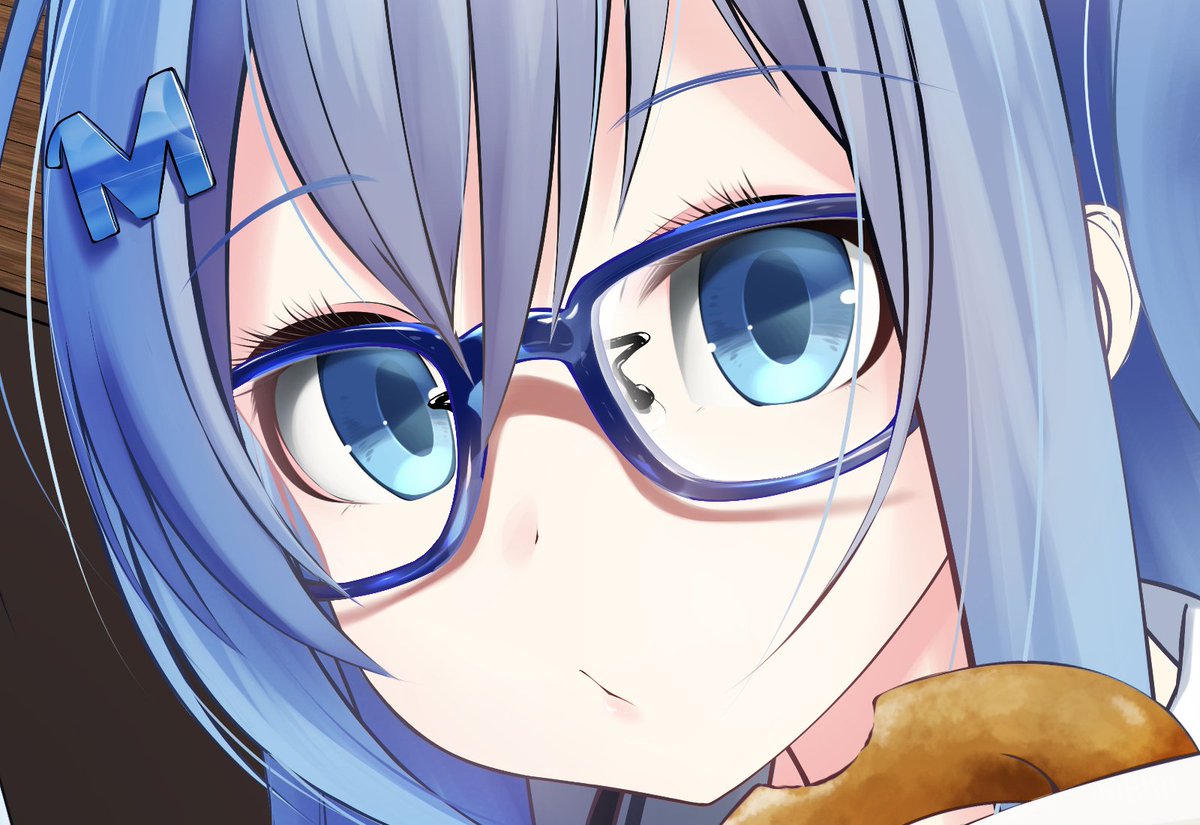 ネコばか 眼鏡絵守未來さん