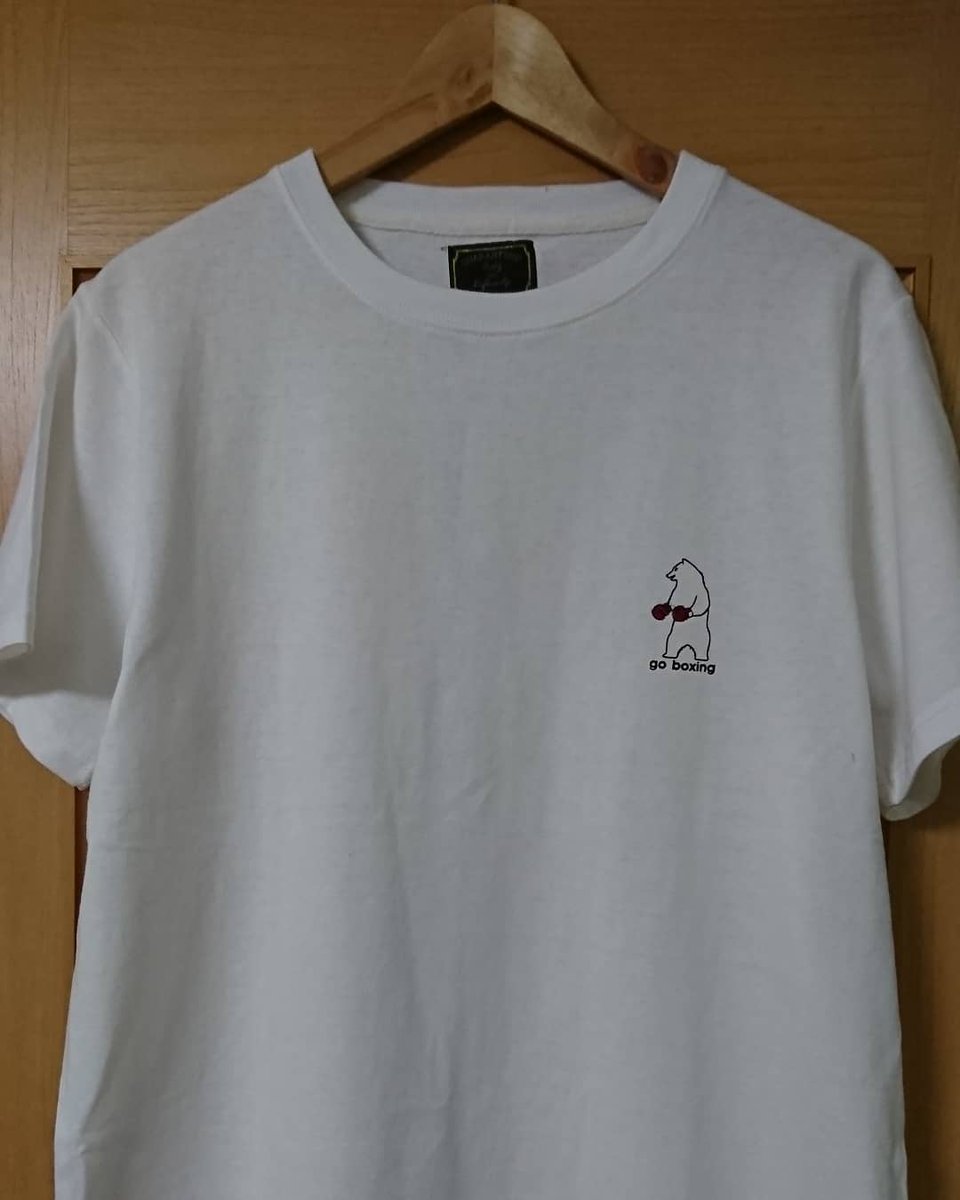 tetsushi210's tweet photo. 昨日買ったTシャツがどう考えてもかわいい
#goboxing https://t.co/J8xW64kPlq