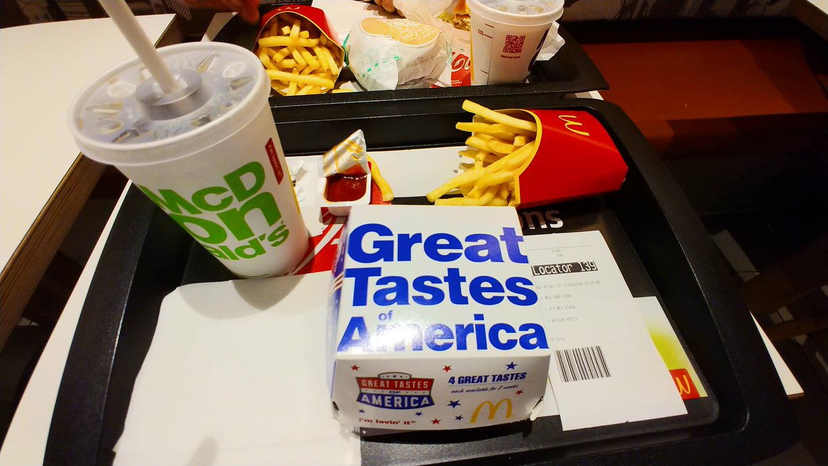 Following advice of Rahul Gandhiji. I went to maku Ka dhaba to have chicken, aloo Rikki and shikanji.#makukadhaba, #Shikanji, #RahulGandhiInMumbai,