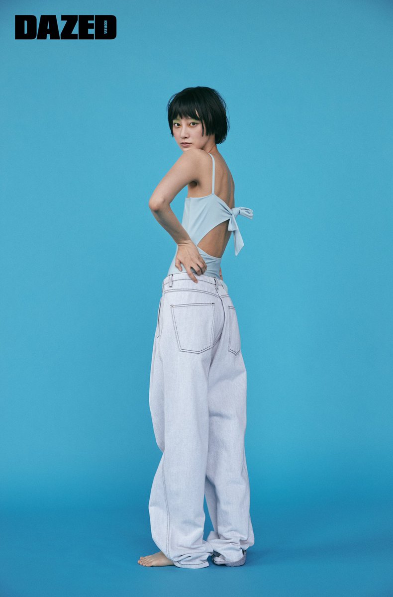 DazedKorea's tweet photo. Dazed June Issueโ
-โ
ํ๋ฌ ๋ด๋ฆฌ๋ ์ฌ๋ฆ
-
์ธํฐ๋ทฐ์คํ ์ด(https://t.co/DPd3sbXReb)์ <๋ฐ์ด์ฆ๋>๊ฐ ๊ทธ๋ฆฌ๋ ์ด๋ค ์ฌ๋ฆ๋ . @interviewstore
-
๋ ๋ง์ ํ๋ณด๋ <๋ฐ์ด์ฆ๋> 2018๋
6์ํธ์์ ํ์ธํ ์ ์์ต๋๋ค.
-
#๋ฐ์ด์ฆ๋ #์ธํฐ๋ทฐ์คํ ์ด #dazed #interviewstore https://t.co/6AGmSrTkZG