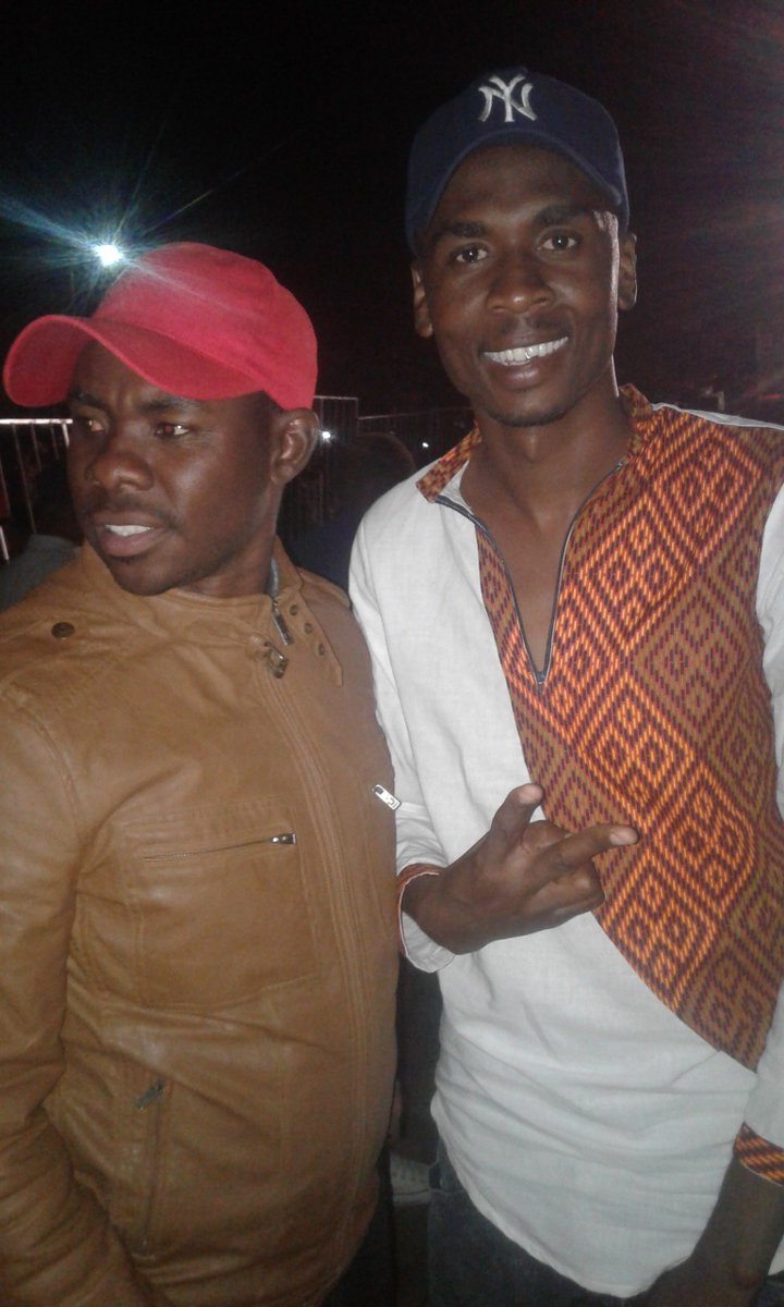 NevigatorK's tweet photo. #DRIVE101 #MALAFM101

With #Vazaya #Nevigator #Khundhula

#TOPIC
xana i yini lexi loko murhandziwa wa wena o ku tshikisa(ku ku alela) swona a ku u ngaha swiendli na siku na rinwe #eg cica kereke u ku swinga atswa rirhandzu rihela
na vazaya nevigator khundhula https://t.co/KJTNpC0qDl
