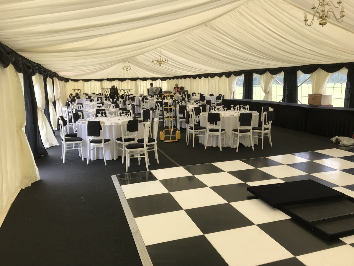 PitstopMarquees's tweet photo. ready for a #party https://t.co/uoHkfh3CRg