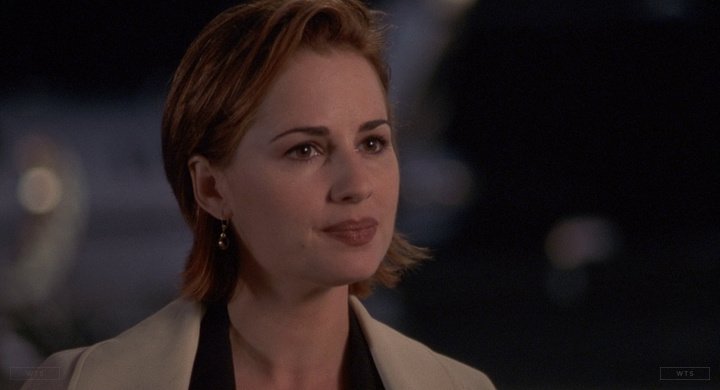 Happy Birthday to Paula Marshall who\s now 54 years old. Do you remember this movie? 5 min to answer! 