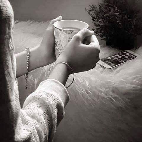 LOVE_zomorda's tweet photo. ولك في نبضي شوق لا يهدأ ولا ينام..
فَ رفقاً بِ خفق فراشة
تنفست من رئة ظلك
واعتنقت عشقك كَ سنبلة طواها الحنين . https://t.co/5oIy72P68j